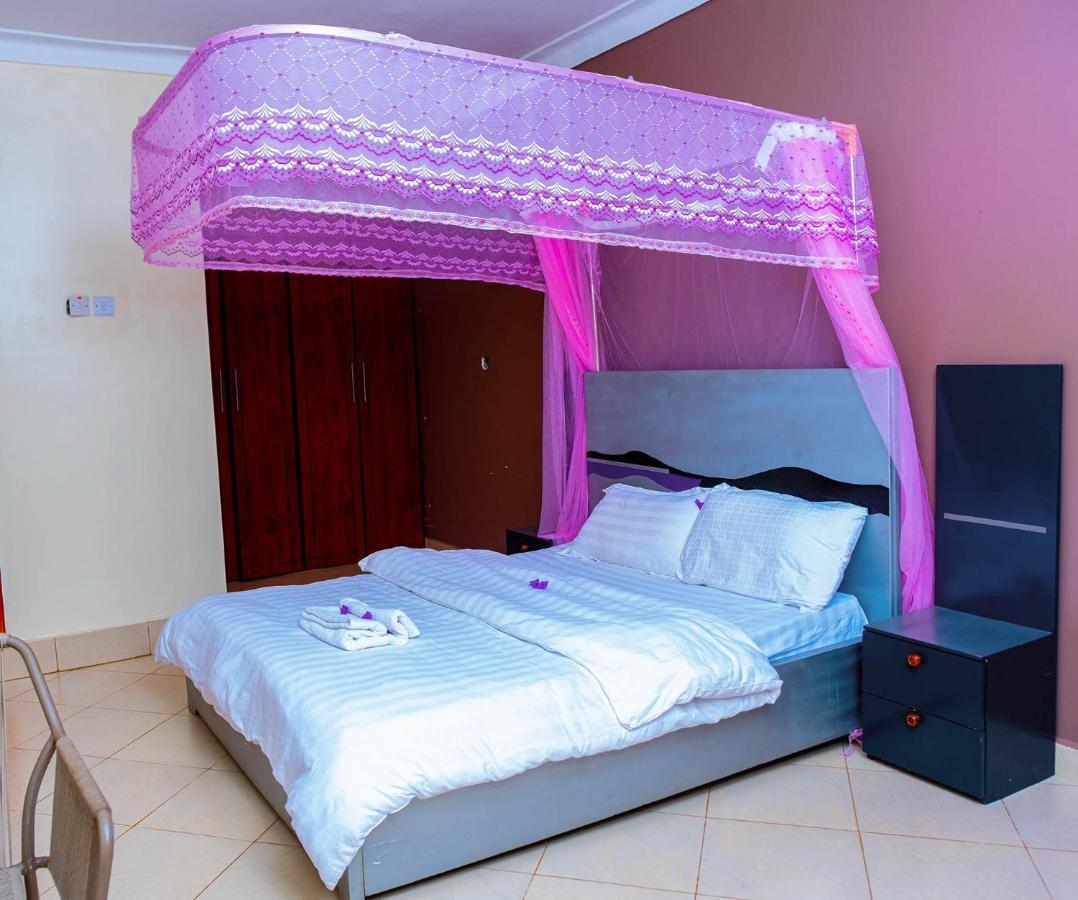 Airport Unique Hotel Entebbe Kültér fotó
