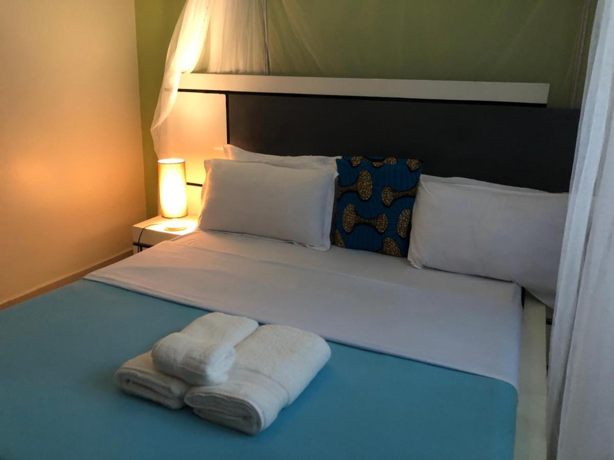 Airport Unique Hotel Entebbe Kültér fotó