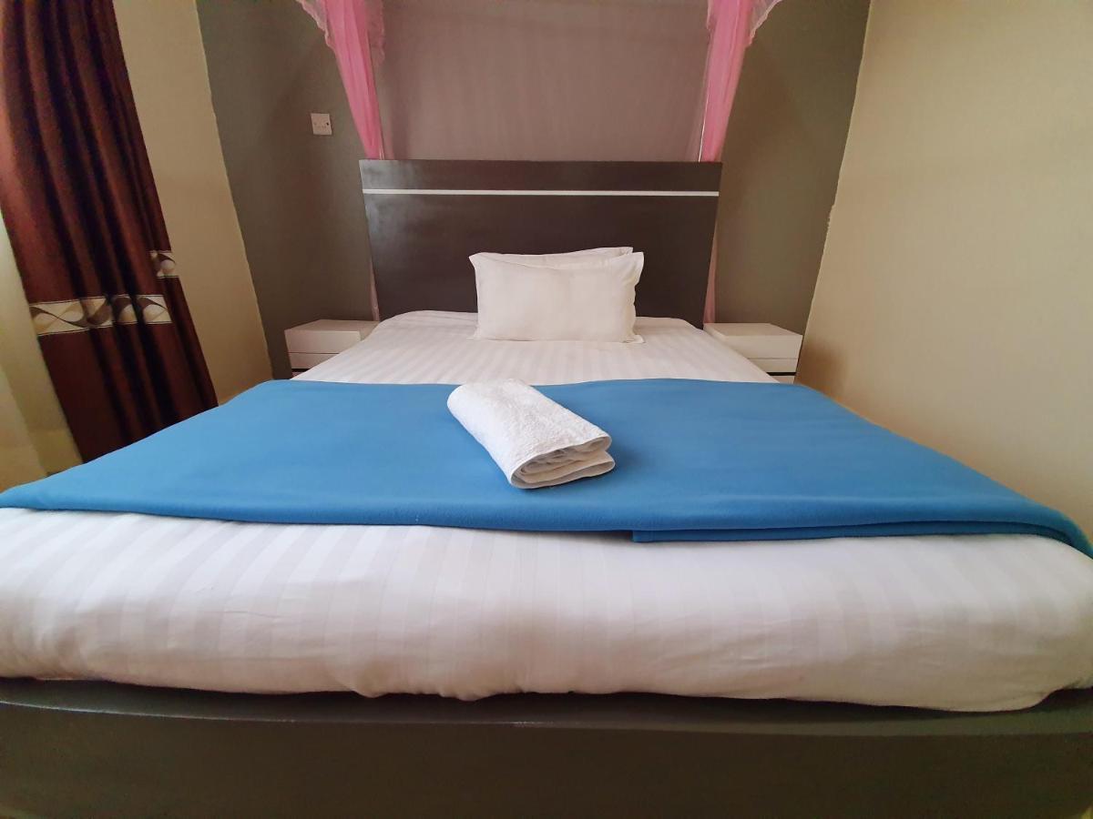 Airport Unique Hotel Entebbe Kültér fotó